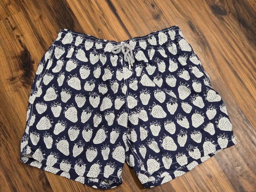 Vilebrequin Men’s Blue Strawberry Print Swim Trunks Shorts Sz XXL All Over Print